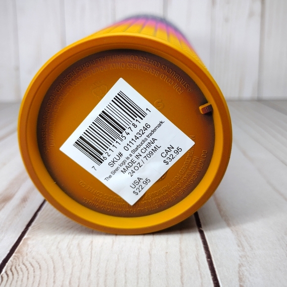 2023 NEW Starbucks x Tim Singleton Gradient Pride Tumbler - Picture 4 of 5